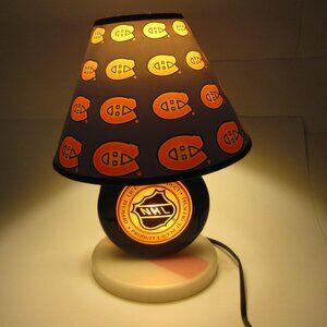 Sportscast Vintage NHL Lamp/Night Light 1999 with Montreal Canadiens Shade-Works